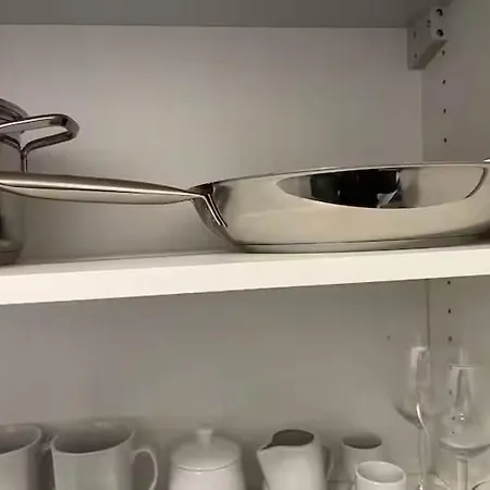 2 Minutes- 200m De La Gare De Lausanne