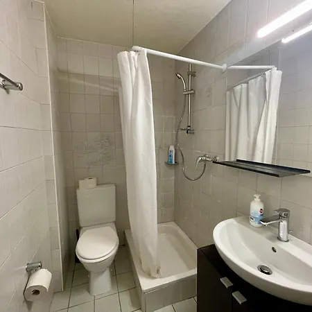 2 Minutes- 200m De La Gare De Apartment Lausanne