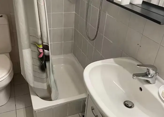 2 Minutes- 200m De La Gare De Appartement Lausanne