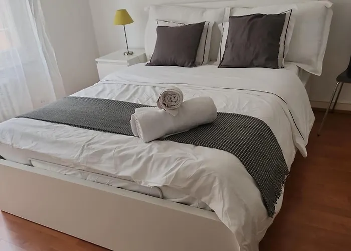 2 Minutes- 200m De La Gare De