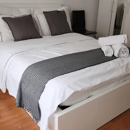 Apartamento 2 Minutes- 200m De La Gare De